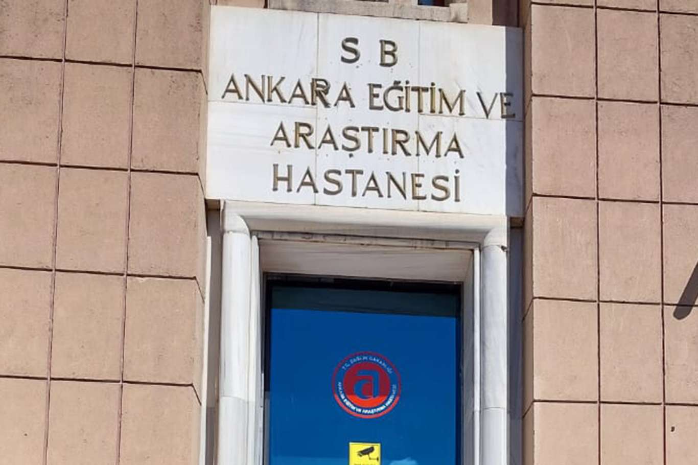 Ankara Eğitim ve Araştırma Hastanesindeki Covid-19 alanları kapatıldı Ankara Eğitim ve Araştırma Hastanesindeki Covid-19 alanları kapatıldı